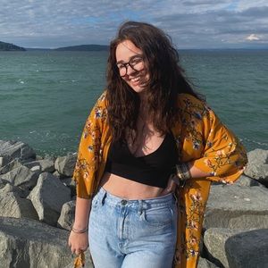 Meet your Posher, Bethany